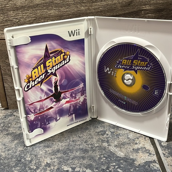 5 for $60 - All Star Cheer Squad for Wii - Picture 2 of 4